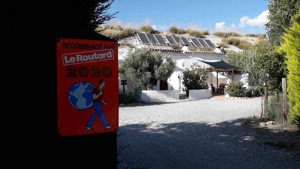 バサ Cuevas Andaluciaゲストハウス エクステリア 写真